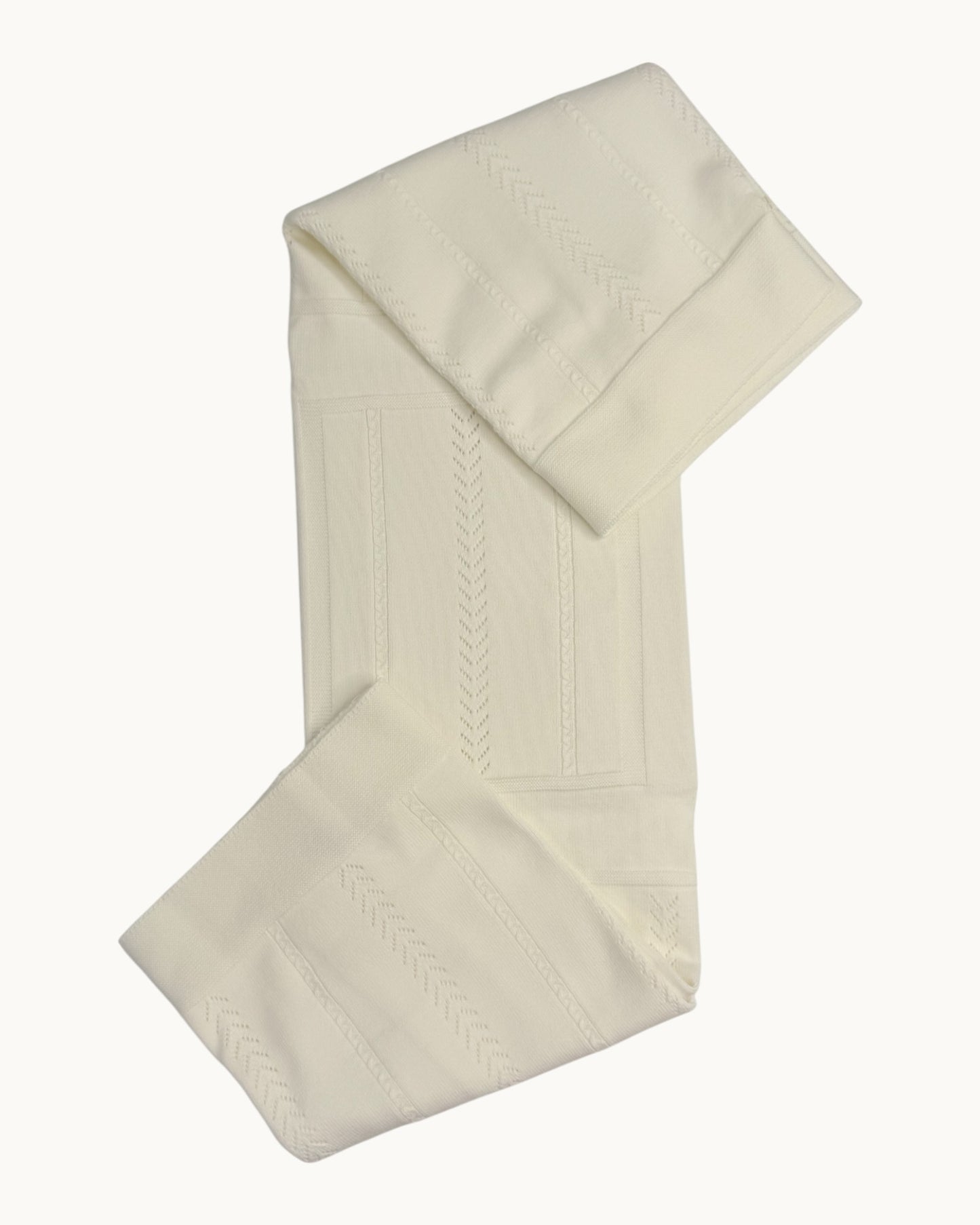 Leoking Newborn Knitted Hospital Set – White